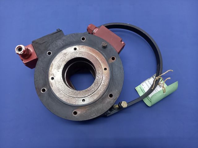 Brake P2266520 an mechanical spare part for KBA 105 printing machines used in industrial printing equipment.