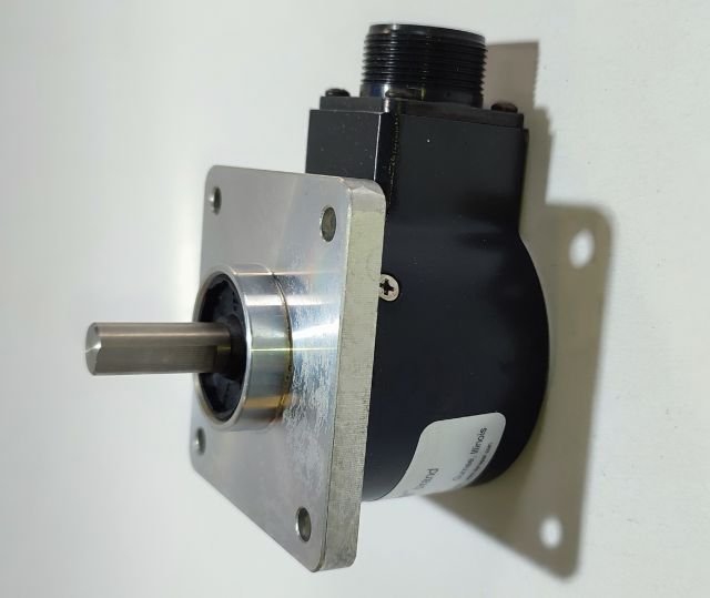 Encoder Dynapar HR62501000441 an electronic spare part for Heidelberg Goss M600 printing machines used in industrial printing equipment.