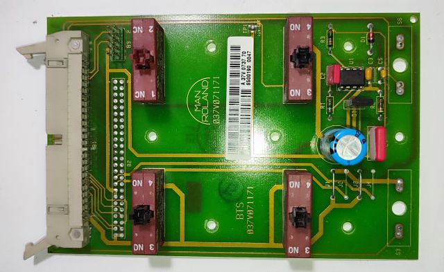 A 37V 0737 70 Electronic Card for Manroland 700 printing machines used in industrial printing equipment.